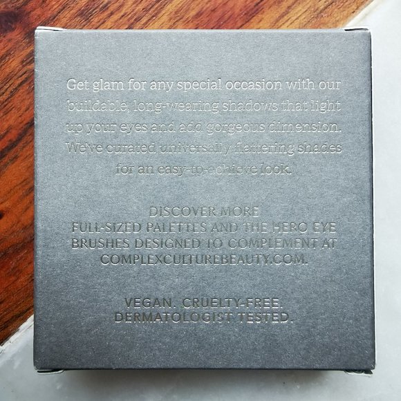 Makeup Bundle - Picture 10 of 11